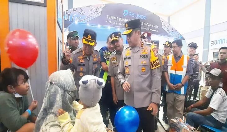 Arus Mudik Di Pelabuhan Trisakti Banjarmasin Mencapai Puncaknya H 2