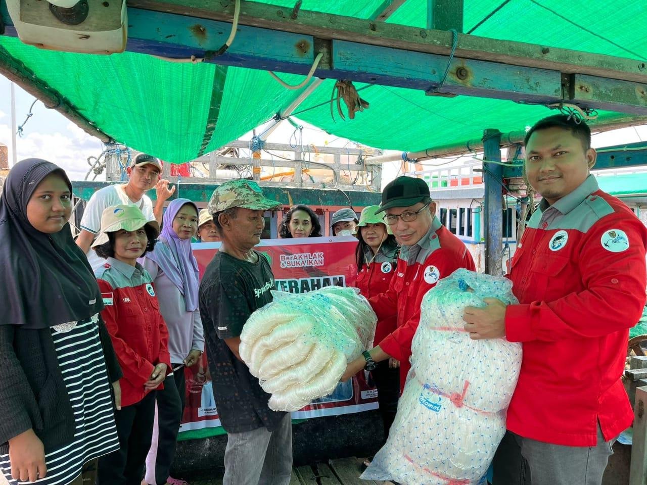 Pemerintah Kalteng Salurkan Bantuan Sarana Dan Prasarana Bagi Nelayan