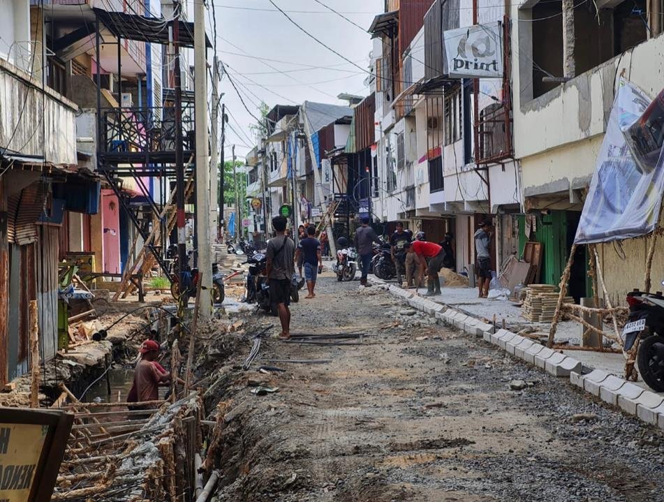 PUPR Kebut Pembangunan Drainase Dan Trotoar Kota Lama