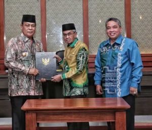 Paman Birin : Air Bersih Terpenuhi Sampai ke Pelosok