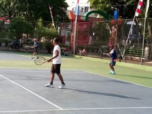 Tenis Gembira hari Pahlawan Diikuti Petenis Kalsel dan Kalteng 23 Tenis Gembira hari Pahlawan Diikuti Petenis Kalsel dan Kalteng