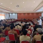 20 Foto Kapuas Puluhan Kades datangi kantor DPRD