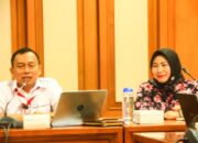 Kaka Hj Raudatul. Hadiri Raker Edukasi Bela Negara 30 Kaka Hj Raudatul. Hadiri Raker Edukasi Bela Negara