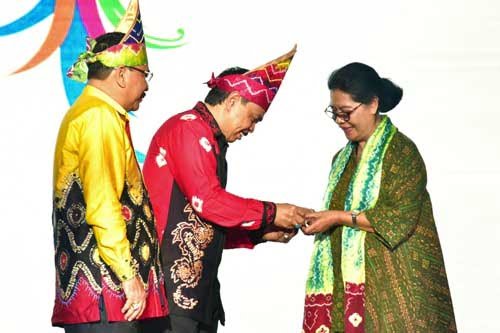 Kemenpar Puji Inovasi Pariwisata Kalsel 3 8 Foto kontrak pemprov