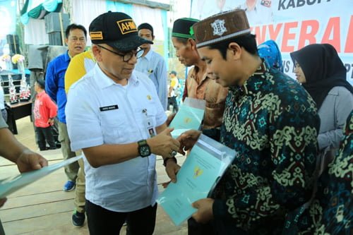 8 Foto kontrak pemprov1 5