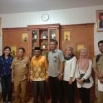 Hal 20 Foto Martapura 1 4 klm tinggi 11 cm.jpg