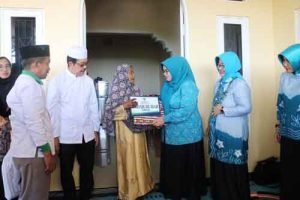Hari Ibu, Pemkab Bantu Bedah Rumah Warga 15 Hari Ibu, Pemkab Bantu Bedah Rumah Warga