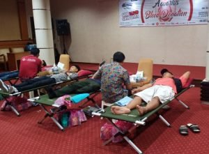 Donor Darah Meriahkan HUT Aquarius ke 13
