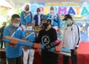 Walikota Banjarmasin MainBalogo di Kamber Permata