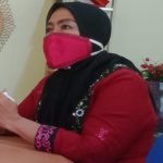 15 Pulpis Kepala Dinas PMDes Pulpis Hj Deni Widanarni