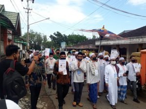 Daftar KPU, Andin-Guru Oton Incar Suara Milenial