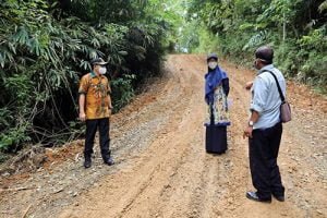 Wabup Monitoring Pengerjaan Jembatan Loklahung dan Jalan Kamawakan-Malinau