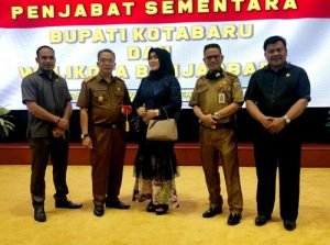 Muhammad Syarifuddin Dikukuhkan Sebagai Pejabat Bupati Kotabaru 10 Muhammad Syarifuddin Dikukuhkan Sebagai Pejabat Bupati Kotabaru