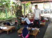 Babinsa Pantau Pembelajaran Daring Di Desa Binaan