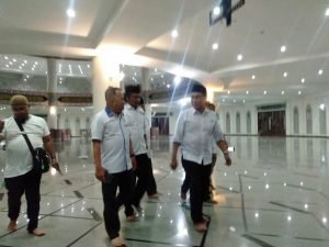 Usai Kampanye di Kusan Hilir, Zairullah Azhar Bernostalgia di Masjid Agung Nurussalam, Akan Benahi Masjid