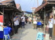 Dikunjungi Ustadz Mushaffa Zakir, Ini Harapan Warga Pemurus Baru