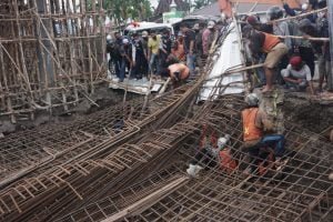 Administrasi Serampangan, Pembangunan Jembatan Tak Kantongi IMB