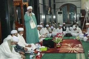 Habib Idrus Meriahkan Peringatan Maulid Nabi