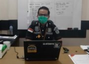 Proteksi Jalur Pesepeda, Dishub Banjarmasin Pasang Stick Cone di Sepanjang Jalan A Yani