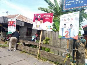 Soal Penertiban APK Bandel : Dua Paslon Pilwali Mengambil, Dua Paslon Mengikhlaskan