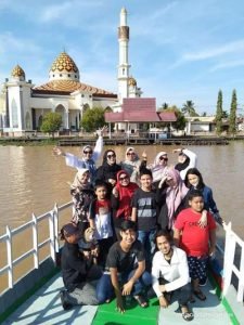 Wisata Susur Sungai di Marabahan Dilengkapi Kedai Terapung