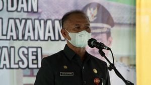 Penerangan Jalan dan Aset Bangunan Penyumbang Pajak Terbesar 22 Penerangan Jalan dan Aset Bangunan Penyumbang Pajak Terbesar