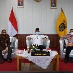 15 Kalteng HL Sekda Fahrizal Fitri saat menghadiri rakor percepatan perbatas