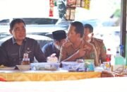 Angkat Pendapatan UKM, Zairullah Ngopi di Warung Kecil