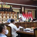 15 Kalteng 2 Gubernur Kalteng pimpin rapat