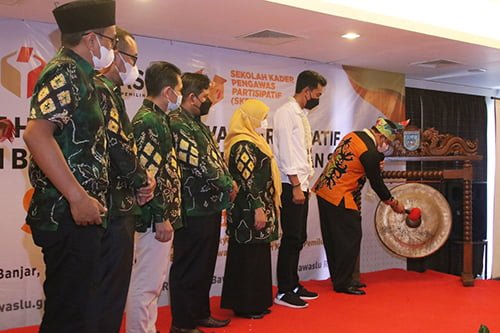 SKPP Bawaslu, Bupati Sampaikan Pesan Untuk Kader 1 Hal 16 4 KLm Martapura bawaslu
