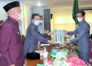 Bupati Tanggapi Pemandangan Umum Lima Fraksi DPRD Tapin