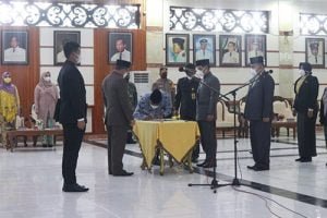 Sayed Jafar Lantik Sembilan Pejabat SKPD Hasil Lelang