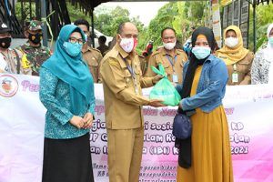 Pelayanan KB Gratis Sambut Harganas