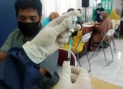 Hanya 100 Vial Vaksin yang Disetujui 27 Hanya 100 Vial Vaksin yang Disetujui