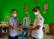 Paman Yani Beri Bantuan Lampu UV Disinfektan ke Sekolah 11 Paman Yani Beri Bantuan Lampu UV Disinfektan ke Sekolah