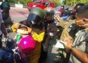 "Ketinggalan dan Pengap" Jadi Alasan Warga Terjaring Operasi Yustisi 9 “Ketinggalan dan Pengap” Jadi Alasan Warga Terjaring Operasi Yustisi