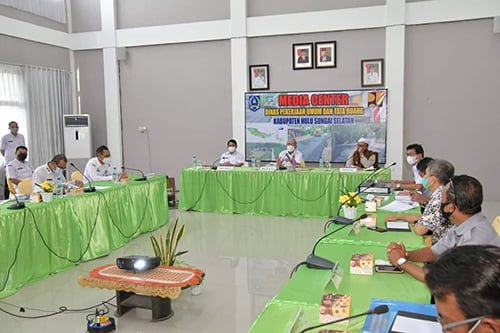 hal 12 HSS 1 3 klm 6