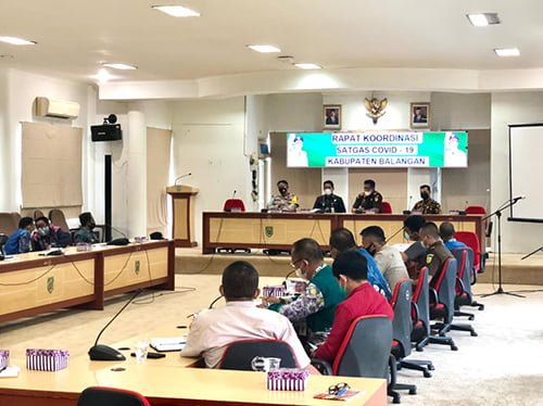 Antisipasi Ledakan COVID-19<br>Pemkab Balangan Perketat PPKM dan Prokes 1 hal 2 Bal 4 klm 3