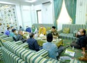Dewan Harapkan Efisiensi Pelayanan Publik 13 Dewan Harapkan Efisiensi Pelayanan Publik