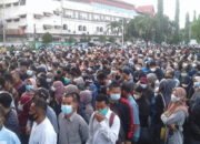 Antusias Ikut dan Kejar Penyelenggaraan Vaksinasi 10 Antusias Ikut dan Kejar Penyelenggaraan Vaksinasi