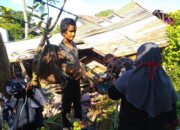 Detik-Detik Robohnya Rumah Siti Aminah, Sempat Tertindih dan Teriak Tolong 25 Detik-Detik Robohnya Rumah Siti Aminah, Sempat Tertindih dan Teriak Tolong