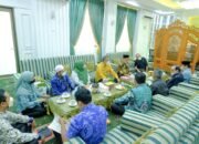 Dewan Harapkan Efisiensi Pelayanan Publik 20 Dewan Harapkan Efisiensi Pelayanan Publik