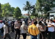 Soal Kerumunan Vaksinasi, Ibnu : Segera Buka Vaksinasi Berbayar 14 Soal Kerumunan Vaksinasi, Ibnu : Segera Buka Vaksinasi Berbayar