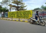Mural Sindiran Covid-19 Juga Muncul di Banjarmasin