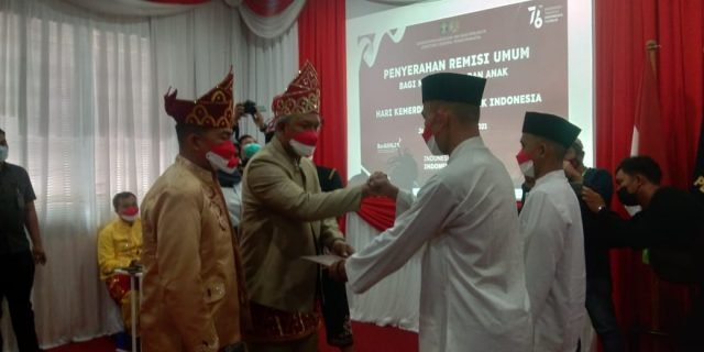 900 Warga Binaan Lapas Kelas II B Banjarbaru Dapat Remisi 1 IMG 20210818 WA0001 scaled