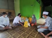 Jumat Berkah Berbagi, YN'S Center Salurkan Bantuan di Gang Gandapura 30 Jumat Berkah Berbagi, YN’S Center Salurkan Bantuan di Gang Gandapura