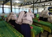 Siapkan PTM Sambil Jalankan Vaksinasi Pelajar 11 Siapkan PTM Sambil Jalankan Vaksinasi Pelajar