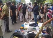 Wabup Turun ke Jalan Edukasikan Pentingnya Prokes 19 Wabup Turun ke Jalan Edukasikan Pentingnya Prokes