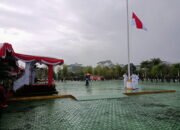 Diguyur Hujan, Upacara Peringatan HUT RI Ke 76 Berjalan Lancar 33 Diguyur Hujan, Upacara Peringatan HUT RI Ke 76 Berjalan Lancar