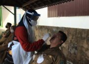 Puluhan Pegawai Diskominfo HSU Jalani tes Swab Antigen 34 Puluhan Pegawai Diskominfo HSU Jalani tes Swab Antigen